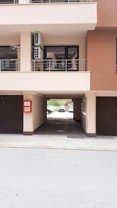 Rowing Base Apartment Plovdiv Buitenkant foto